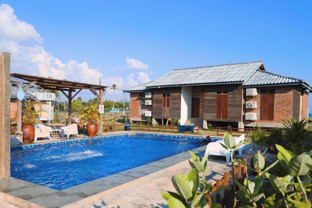 Appartement The Skepeng à Kampung Penarik Extérieur photo